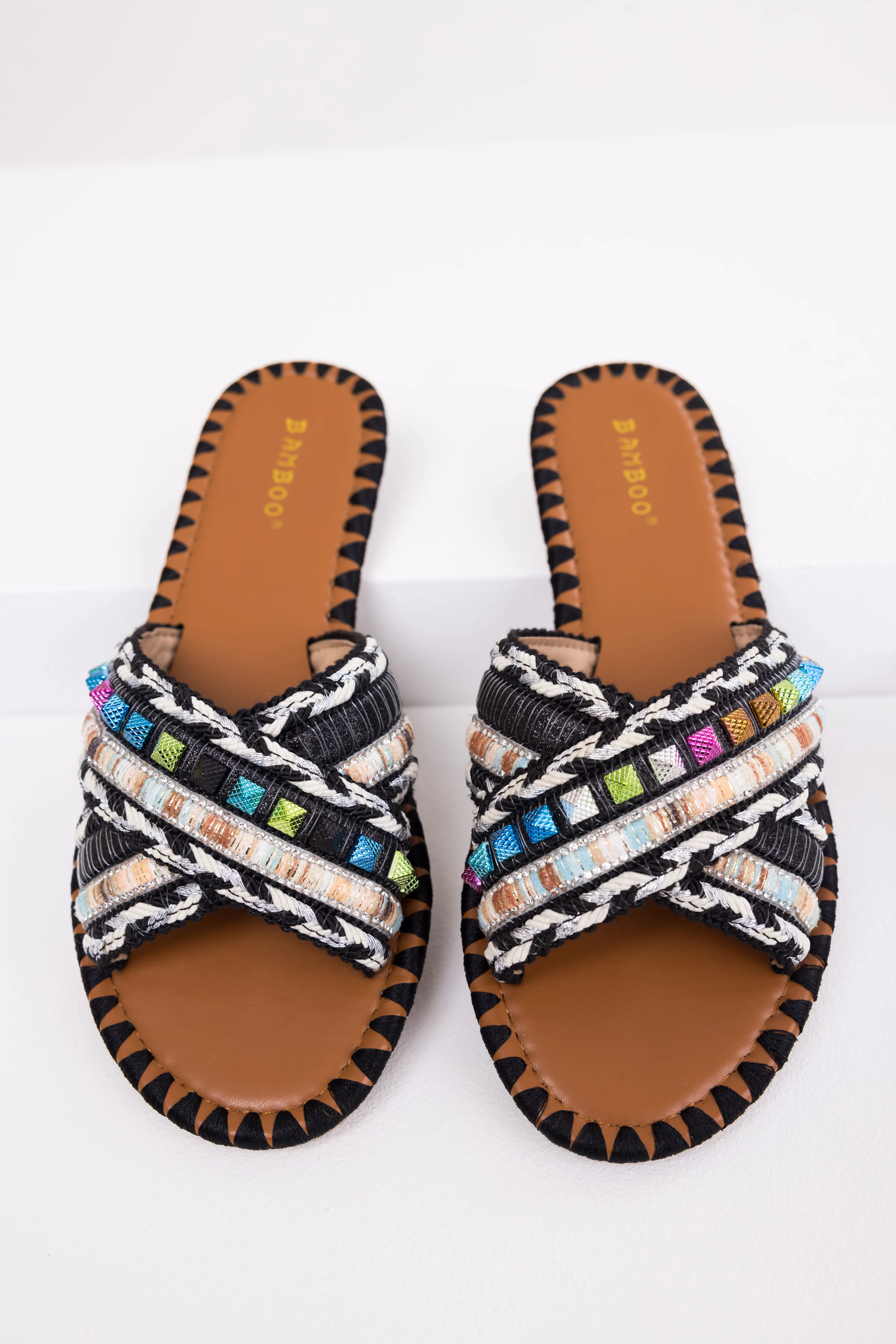 Black Crisscross Strap Boho Style Sandals - Image 3