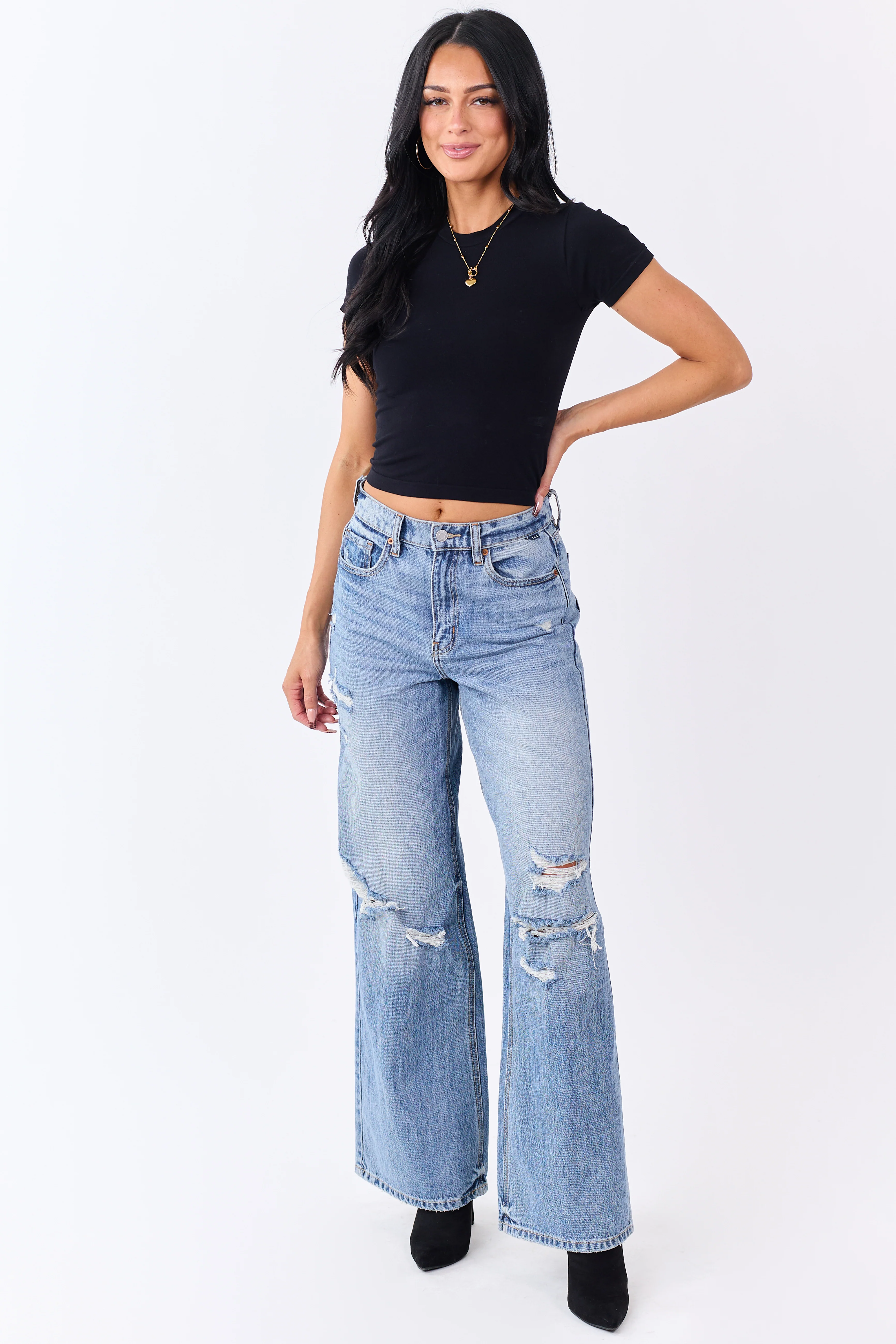 Black Short Sleeve Fitted Knit Crop Top - Image 2