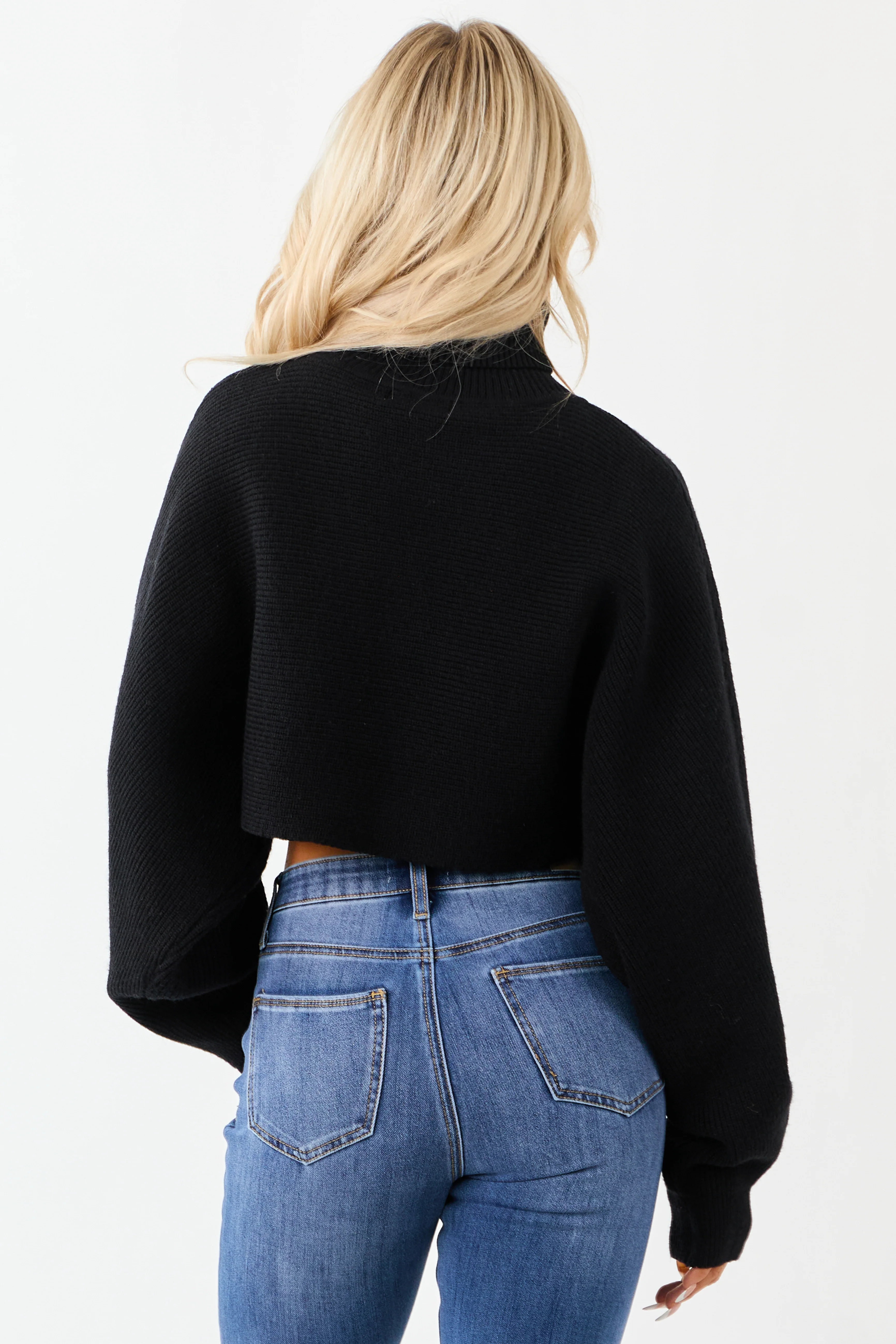 Black Turtleneck Cropped Thick Sweater - Image 5