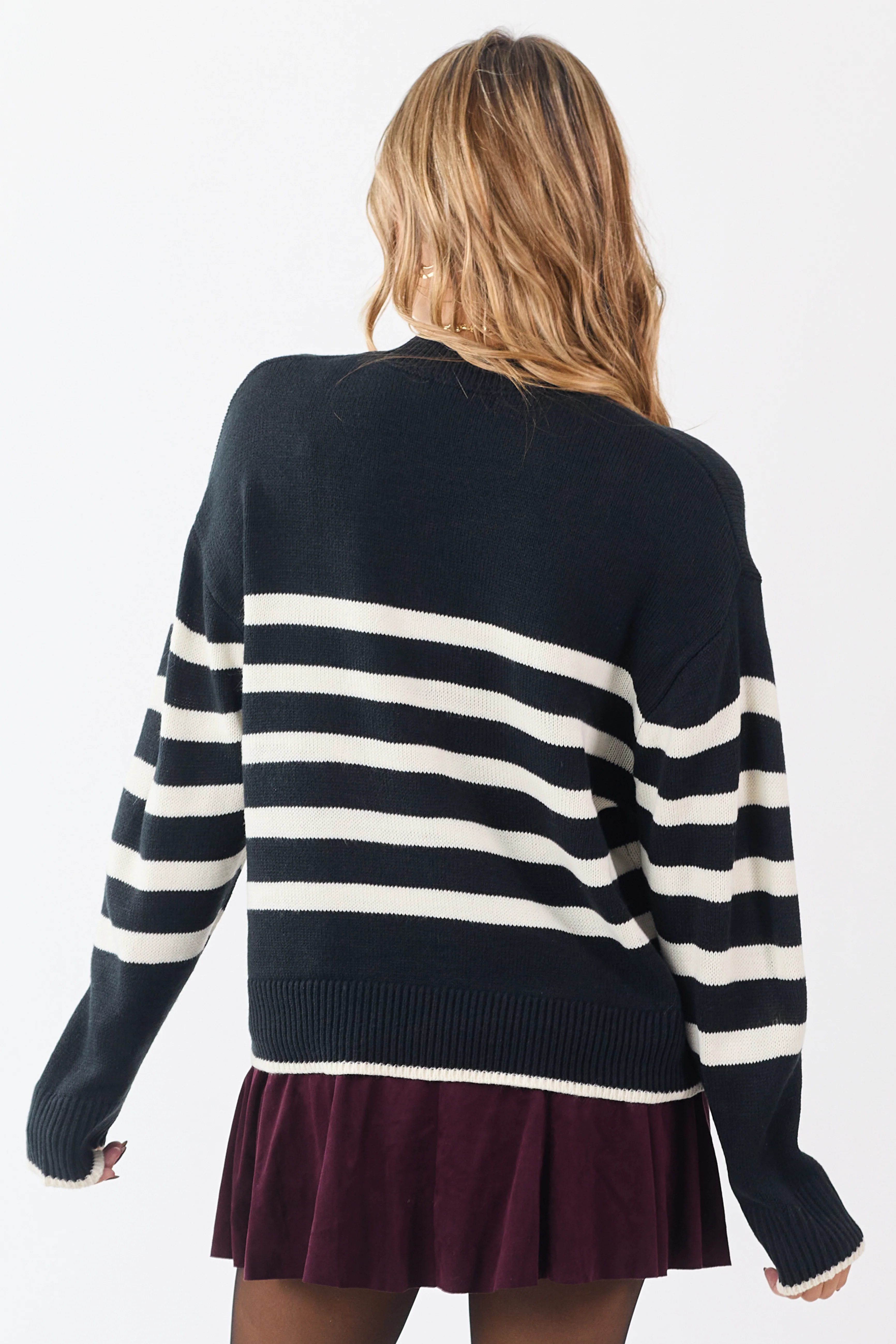 Black and White Striped Ribbed Trim Knit Sweater - Image 5