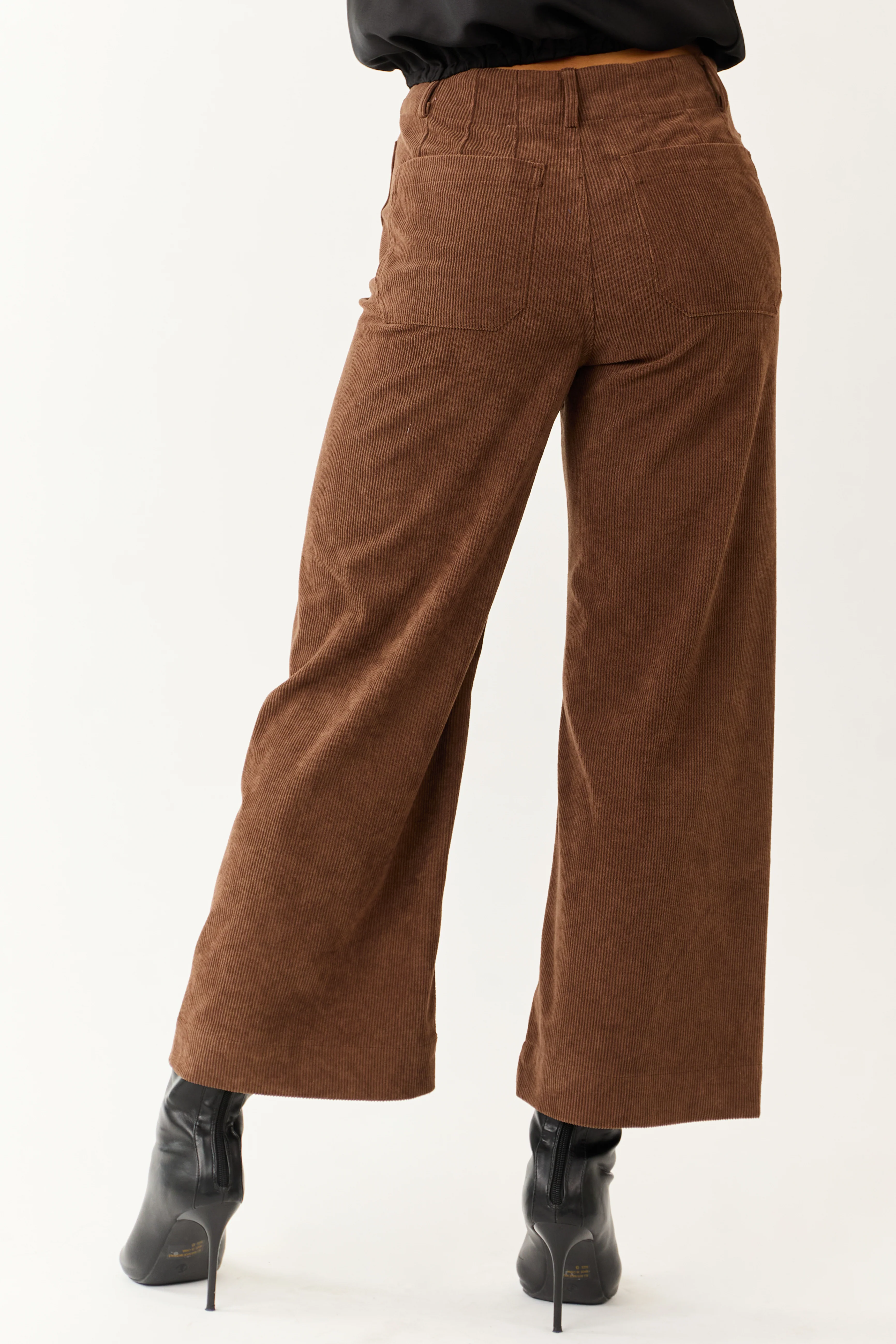 Cocoa Patch Pocket Corduroy Wide Leg Cropped Pants - Image 4