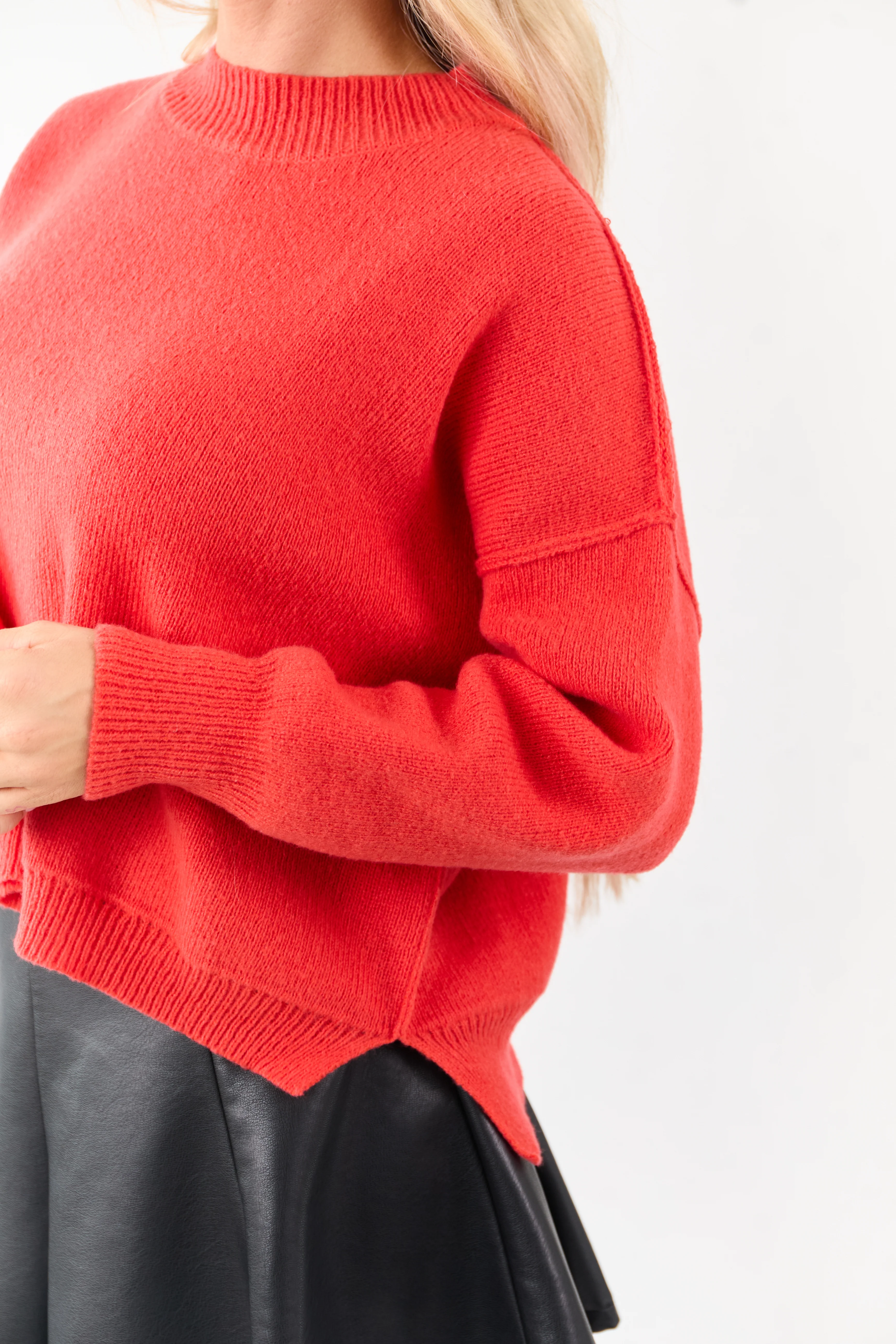 Lovelo Scarlet Reverse Stitch Relaxed Knit Sweater - Image 6