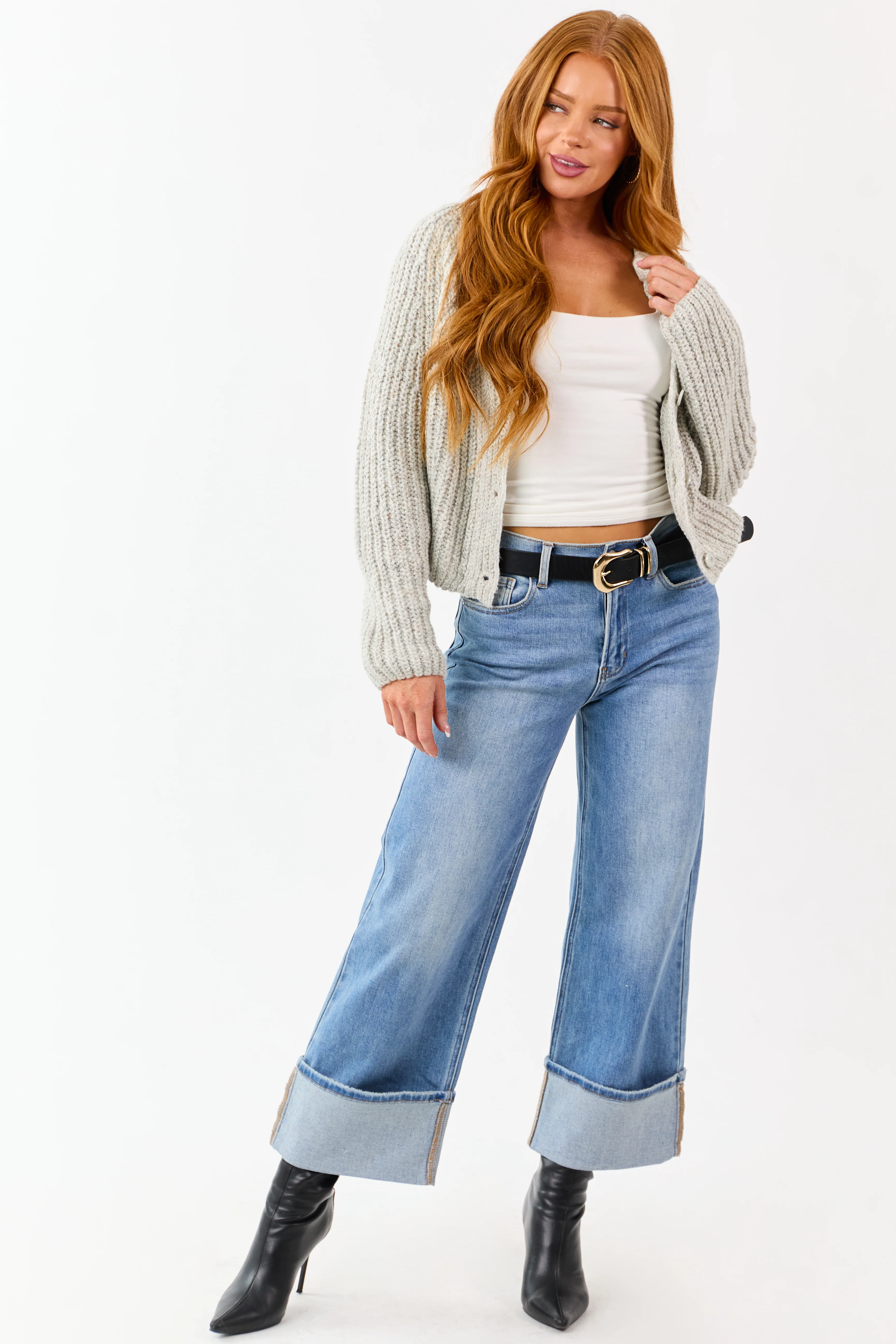 Medium Wash Cuffed Wide Leg Stretchy Crop Jeans - Image 8