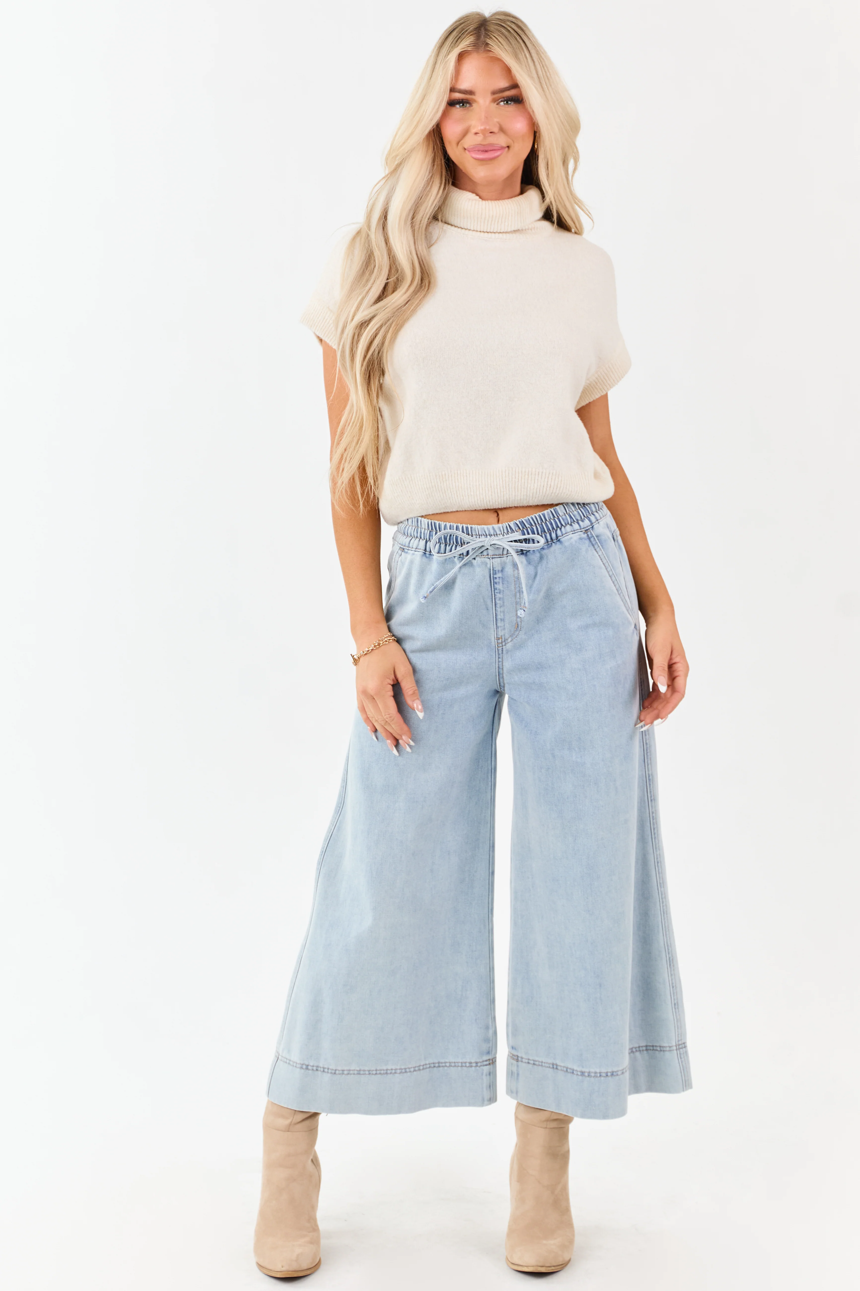 Mica Denim Light Wash Drawstring Wide Capri Jeans