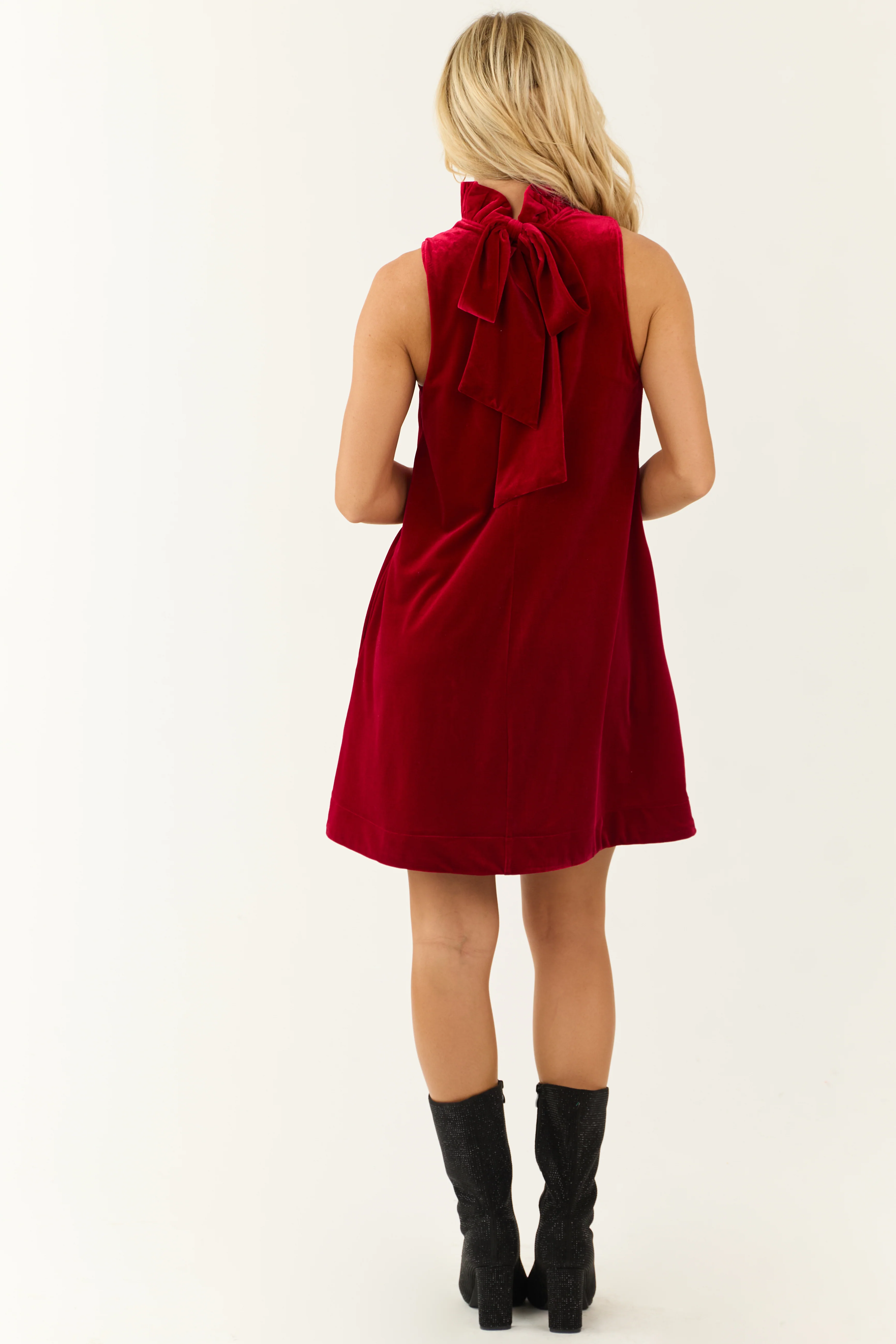Ruby Halter Neck Sleeveless Velvet Short Dress - Image 5