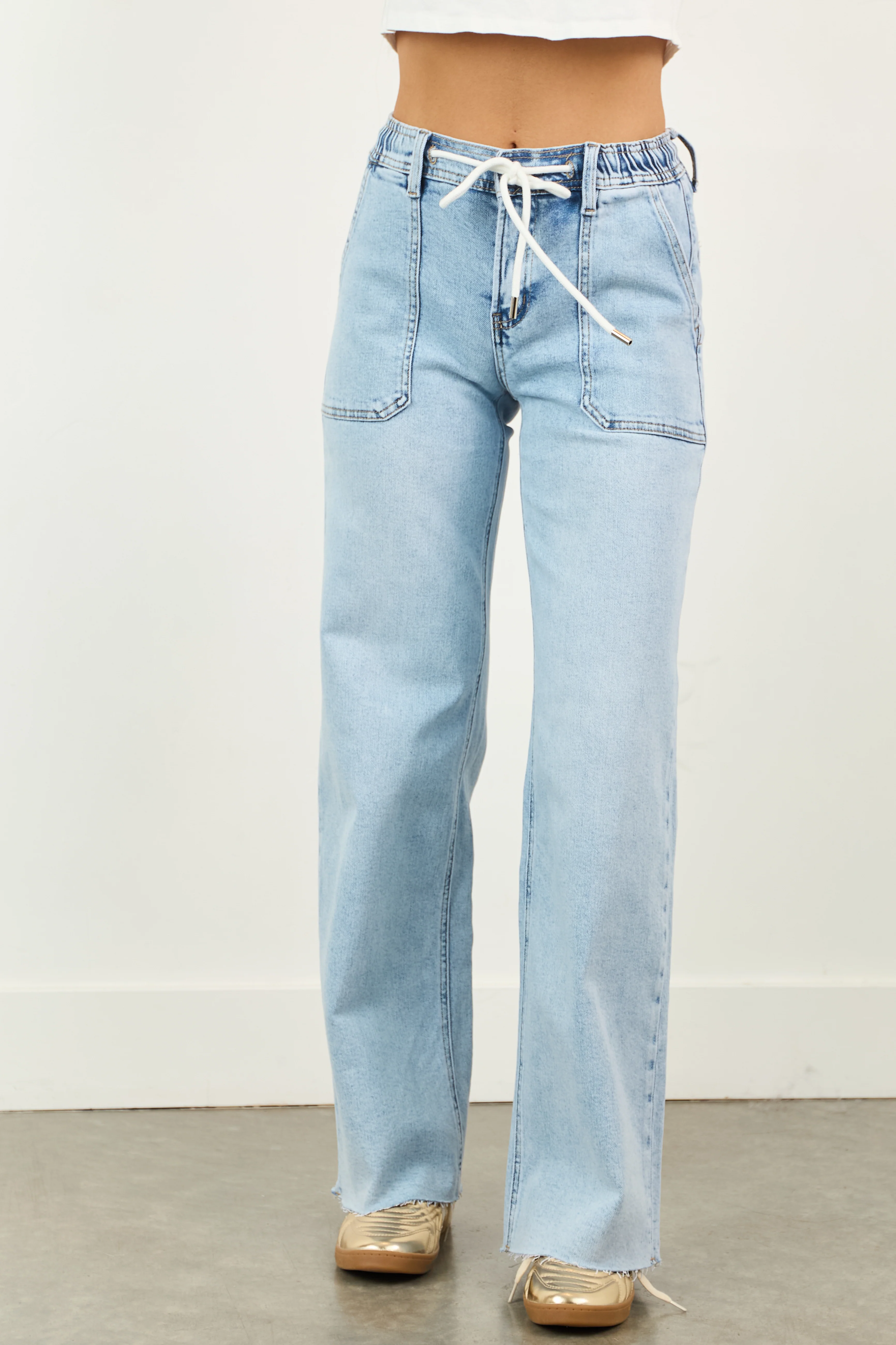 Vervet Light Acid Wash Stretchy Wide Leg Jeans - Image 2