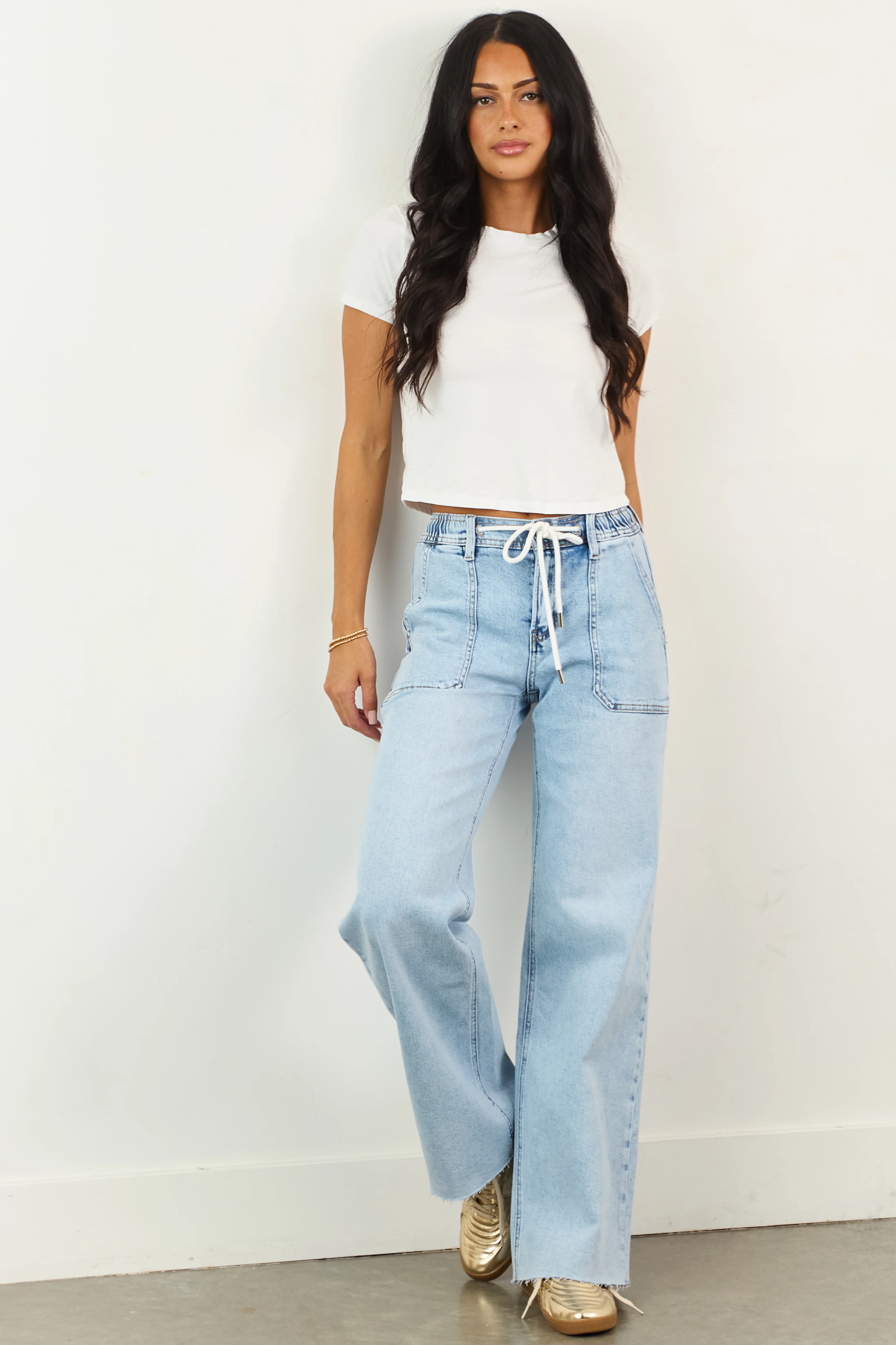 Vervet Light Acid Wash Stretchy Wide Leg Jeans - Image 6